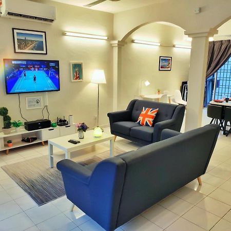 Semi-Detached, Up To 21 Pax, 4 Bedrooms, 3 Bathrooms, 4 Car Parks By Star Home Bayan Lepas Εξωτερικό φωτογραφία