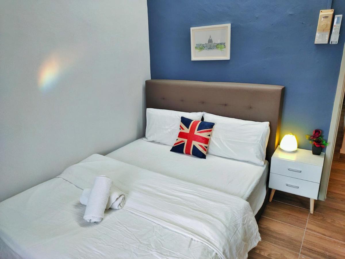 Semi-Detached, Up To 21 Pax, 4 Bedrooms, 3 Bathrooms, 4 Car Parks By Star Home Bayan Lepas Εξωτερικό φωτογραφία